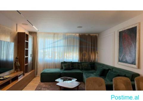 Shitet Apartament 3+1+2 + 2 Poste Parkimi, Rruga e Elbasanit - 2/3