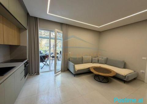 0697048062 SHITET APARTAMENT 1+1 TE WHITE TOWER - 1/5