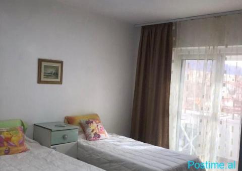 APARTAMENT ME QERA 1+1 RRUGA E DIBRES 55.000 LEKE - 4/5