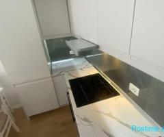APARTAMENT ME QERA 1+1 5 MAJI 55.000 LEKE