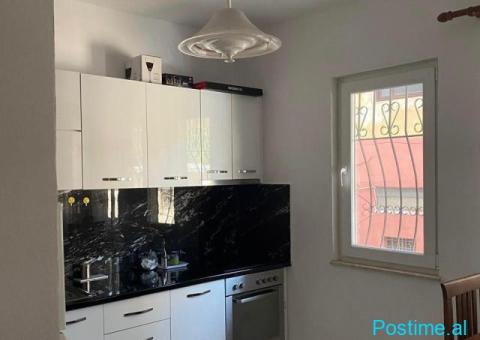 APARTAMENT ME QERA 1+1 RRUGA E DIBRES 50.000 LEKE - 5/5