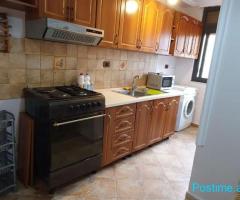 APARTAMENT ME QERA 1+1 MYSLYM SHYRI 60.000 LEKE
