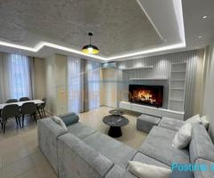 0697863654 Shitet, Apartament 2+1+2, Bulevardi i Ri.
