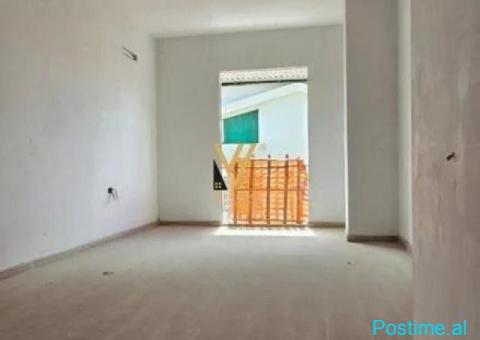 SHITET APARTAMENT 1+1+BLK TE BULEVARDI I RI 140.000 EURO - 1/5