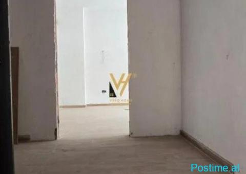 SHITET APARTAMENT 1+1+BLK TE BULEVARDI I RI 140.000 EURO - 3/5