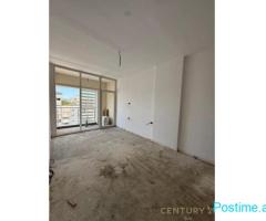 Apartament 1+1 Për Shitje në Komuna e Parisit, Tiranë