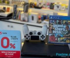 SONY PS4 SLIM 1TB + 1 LEVE + GTA V DISK