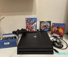 PS4 PRO 1 terabyte Ultra 4K me dy leva super pajisje