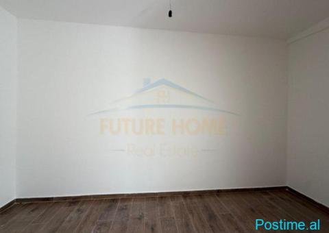 0696044407 Apartament 1+1+Verande për shitje,Spitali, Durrës - 1/5