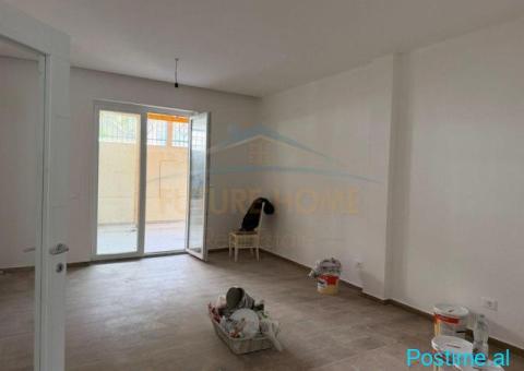 0696044407 Apartament 1+1+Verande për shitje,Spitali, Durrës - 3/5