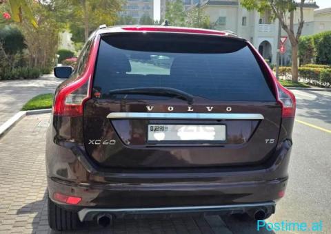 Volvo XC60 R design - 3/5