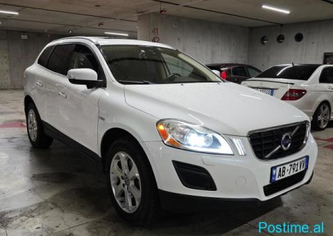 Nafte 2013 Volvo XC60 - 2/5