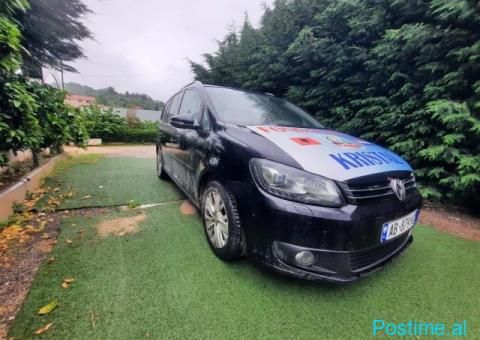 Shitet Volkswagen Touran 1.4- 2014- Benzinë/Gaz–Full Opsion - 1/5