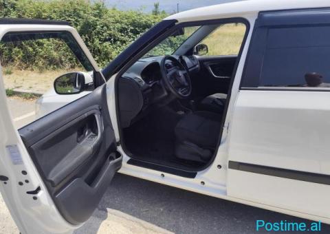 Skoda Fabia 1.2 TSI Combo - 4/9