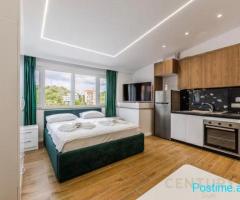 SHITEN 5 APARTAMENTE NE FUNKSION AIR BNB NE GOLEM.