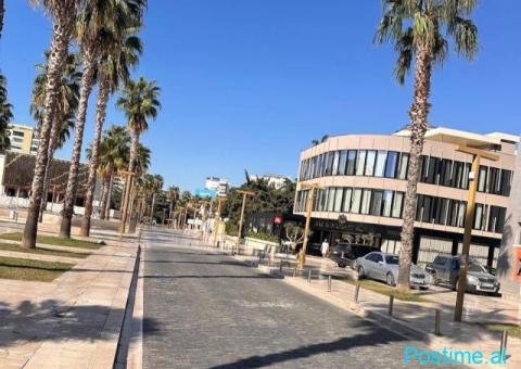 KËRKOJMË STAF PËR HOTEL / BAR - RESTORANT. 2 SANITARE DHE 2