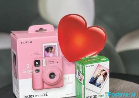 FujiFilm Instax Mini