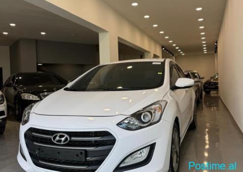 Hyundai i30 1.6 - 1/10