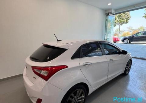 Hyundai i30 1.6 - 9/10