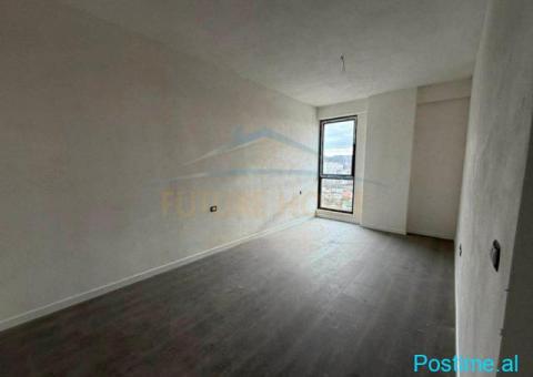 0696033060 Shitet, Apartament 2+1+2, Fusha e Aviacionit. - 3/6