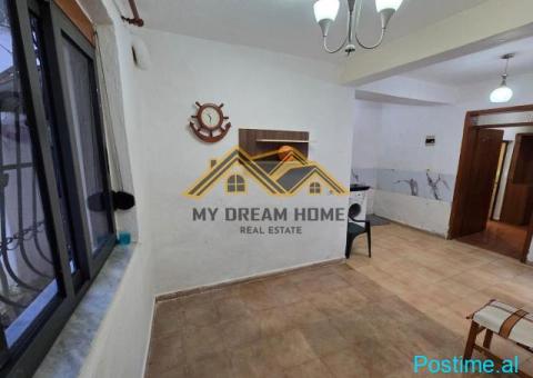 SHITET SHTEPI PRIVATE 1-KATSHE TEK LAGJIA 6 DURRES - 6/10