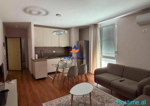 JEPET ME QERA APARTAMENT 2+1+BALLKON ' TE RRUGA E BARRIKADAV - 2/6