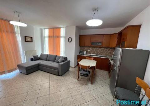 Jepet apartament per qira 2+1+2+2 tek Komuna e Parisit - 3/8
