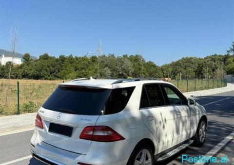 Mercedes Benz ML 350 - 3/5