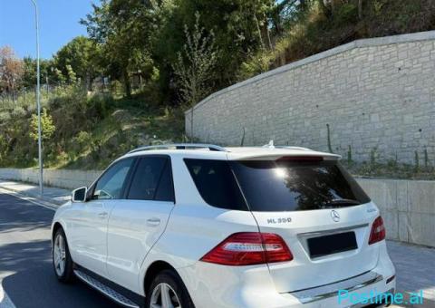 Mercedes Benz ML 350 - 4/5