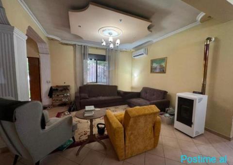 Jepet me qira vilë 2-katëshe në Don Bosko, Rruga Albanopoli - 2/5