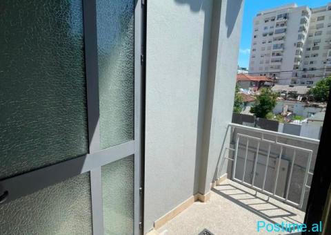 Jepet me qira shtëpi private 3+1 – Pranë Markates! - 2/10