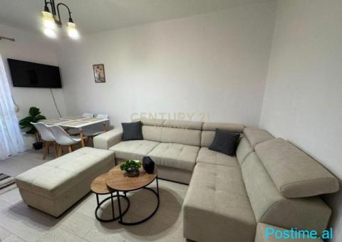 +355698329326 Apartament 2+1 Me Qira në Bulevardin Kryesor, - 4/10