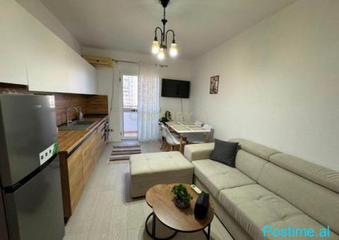 +355698329326 Apartament 2+1 Me Qira në Bulevardin Kryesor, - 8/10