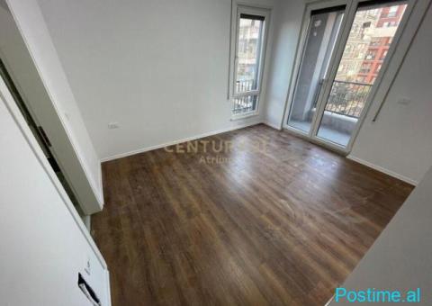 JEPET APARTAMENT 2+ 1 ME QIRA NE PORCELAN BUZE RRUGE ! - 1/10