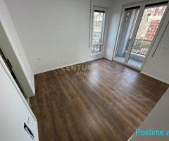 JEPET APARTAMENT 2+ 1 ME QIRA NE PORCELAN BUZE RRUGE !