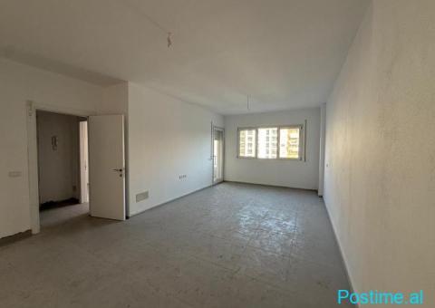 🌇 Shitet Apartament 1+1 tek Pazari i Ri 🔥 - 1/4