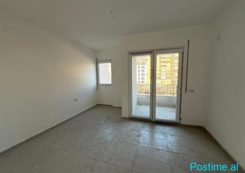 🌇 Shitet Apartament 1+1 tek Pazari i Ri 🔥 - 3/4