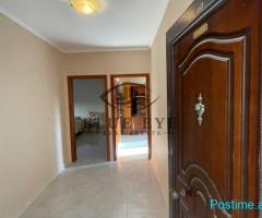 SHITET APARTAMENT 1+1 – TEK STADIUMI, DURRËS!