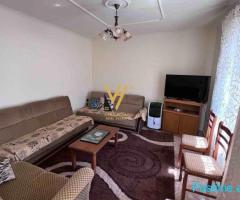 JEPET SHTEPI PRIVATE 2+1 ME QIRA TE JORDAN MISJA 400 EURO