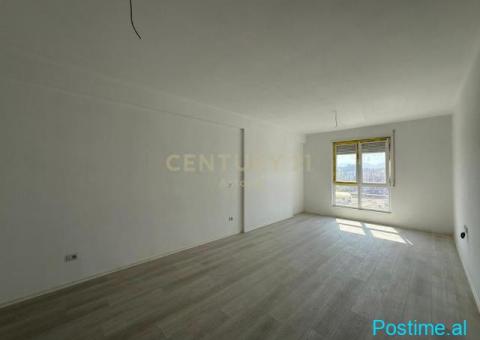 APARTAMENT 2+1 NE RRUGEN 5 MAJI 165,000 € - 2/6