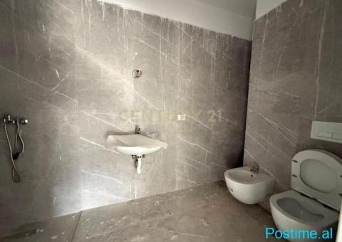 APARTAMENT 2+1 NE RRUGEN 5 MAJI 165,000 € - 4/6