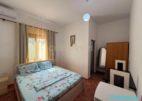 0686051712 JEPEN ME QERA 6-shte GARSIONIERE NE PLAZH-RROTA E - 1/9