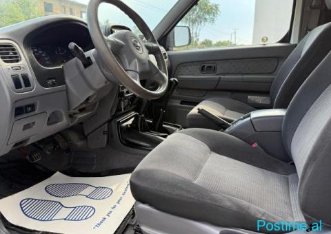 Nissan NP300 2.5 nafte 2011 🇨🇭🇨🇭🇨🇭 - 2/8