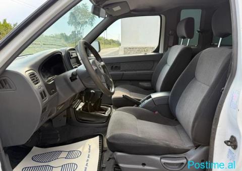 Nissan NP300 2.5 nafte 2011 🇨🇭🇨🇭🇨🇭 - 4/8