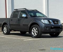 Nissan Navara 2.5 nafte 2011 🇨🇭🇨🇭🇨🇭