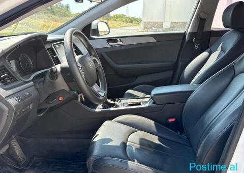 Hyundai Sonata 2.0 gas 2018 - 8/10