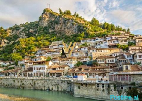 SHITET SHTEPI PRIVATE 2-KATESHE NE BERAT 390.000 EURO
