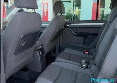 Volkswagen Touran - 6/10