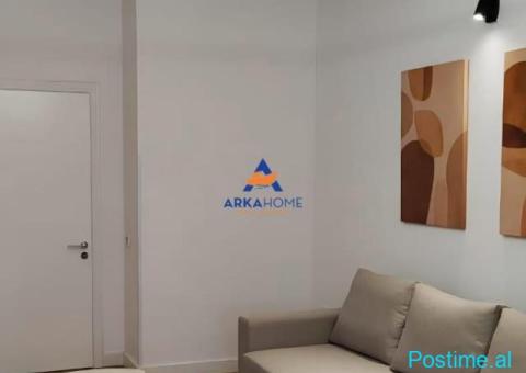 JEPET APARTAMENT ME QERA 1+1+VERANDE 'RRUGA E KAVAJES' 100.0