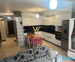 JEPET APARTAMENT 2+1+2+BLK ME QERA TE UNAZA E RE 450 EURO